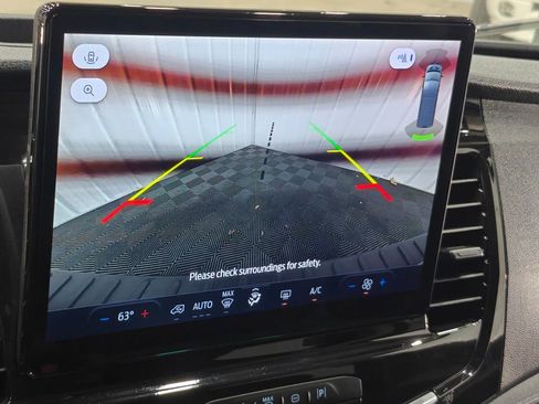 Used 2024 Ford Transit 350 XLT image 7