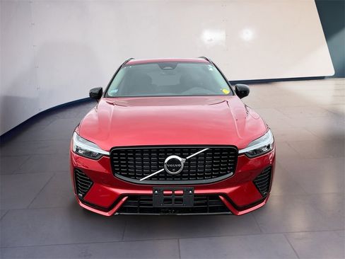 Used 2024 Volvo XC60 T8 Ultimate image 8