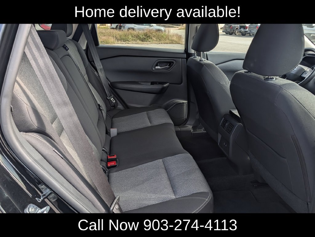Used 2025 Nissan Rogue SV AWD/4WD image 32