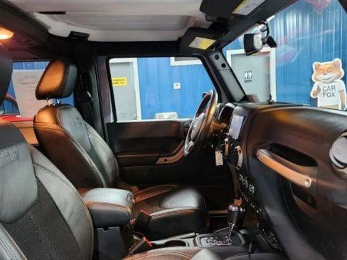 Used 2017 Jeep Wrangler Sahara image 17