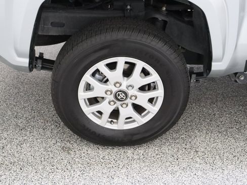 Used 2025 Toyota Tacoma SR image 6