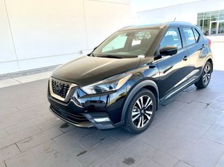Used 2020 Nissan Kicks SR video 1