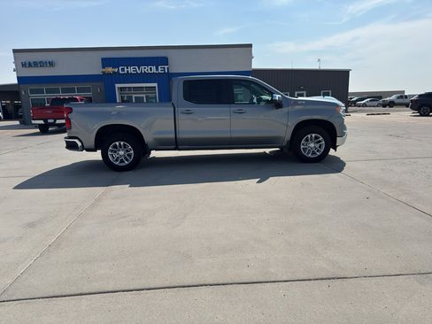 Used 2023 Chevrolet Silverado 1500 LT image 6