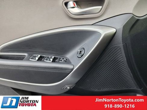 Used 2018 Hyundai Santa Fe Sport w/ 2.4L Value Package 02 image 25