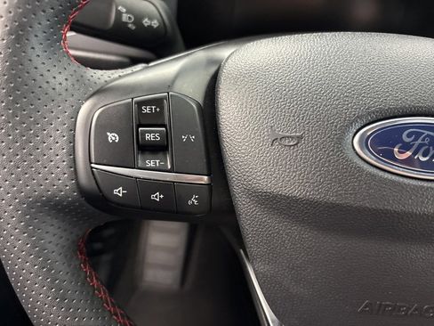 Used 2025 Ford Escape ST-Line image 33