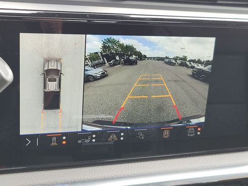 New 2025 GMC Sierra 2500 Denali w/ Denali Reserve Package image 28