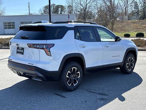 New 2026 Chevrolet Equinox ACTIV w/ Convenience Package III AWD/4WD image 8