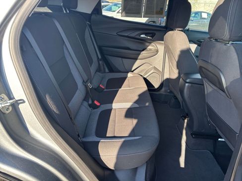 Used 2025 Chevrolet TrailBlazer LT image 23