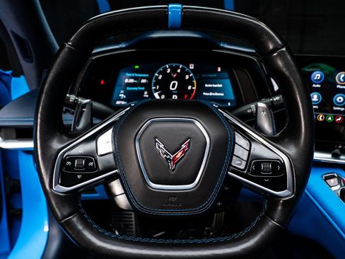 Used 2022 Chevrolet Corvette Stingray Premium Cpe w/ Battery Protection Package RWD image 28