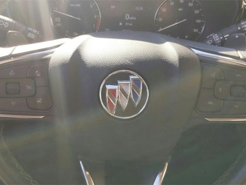 Used 2023 Buick Envision Preferred image 19
