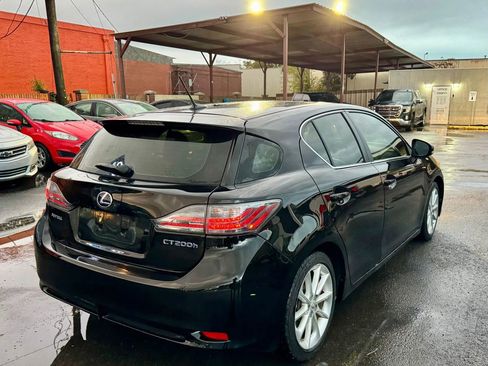 Used 2011 Lexus CT 200h Premium image 9