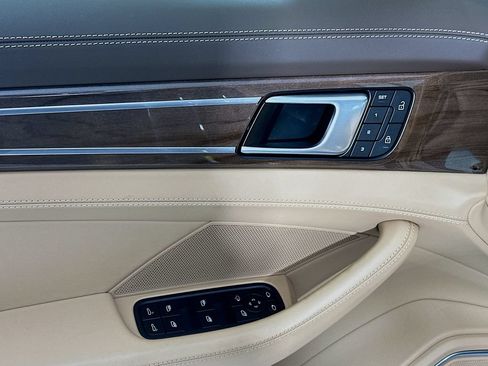 Certified 2023 Porsche Panamera Platinum Edition RWD image 20