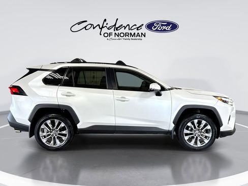 Used 2024 Toyota RAV4 XLE Premium FWD image 10