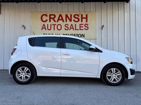 Used 2015 Chevrolet Sonic LT image 3