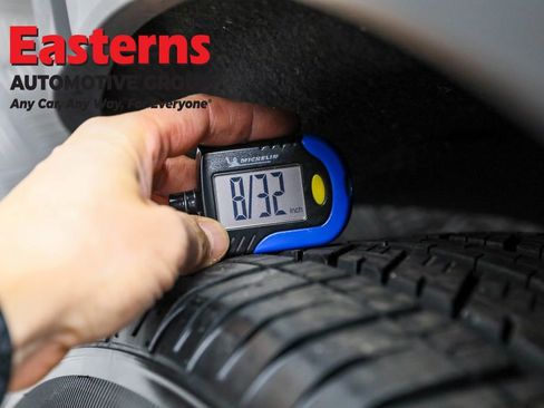 Used 2023 Ford Explorer Limited w/ Equipment Group 301A image 28