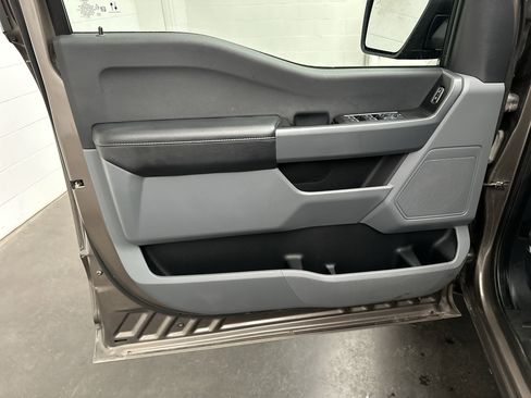 Used 2022 Ford F150 XLT w/ Trailer Tow Package image 21