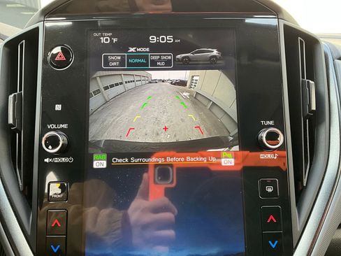 Certified 2025 Subaru Crosstrek 2.5i Limited w/ Crosstrek Mirror Package image 7