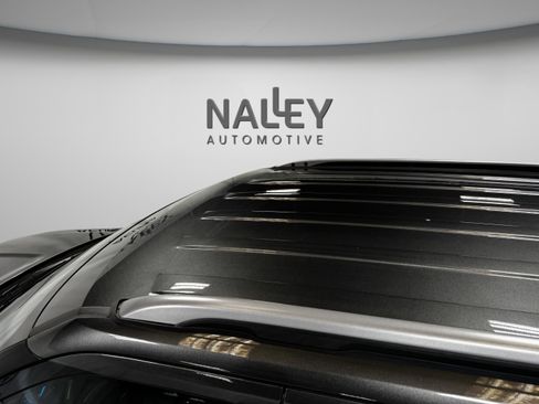 Used 2019 Ford Explorer XLT w/ Equipment Group 202A image 39