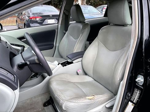 Used 2010 Toyota Prius Five image 7