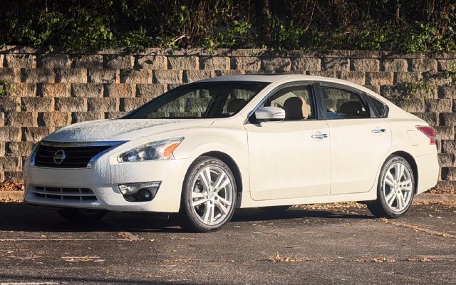 Used 2014 Nissan Altima 3.5 SL w/ Technology Package FWD image 15
