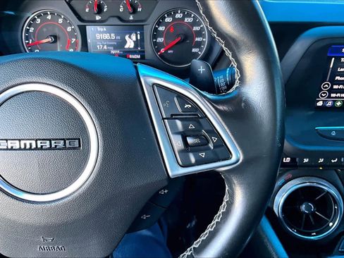 Used 2020 Chevrolet Camaro LS RWD image 24