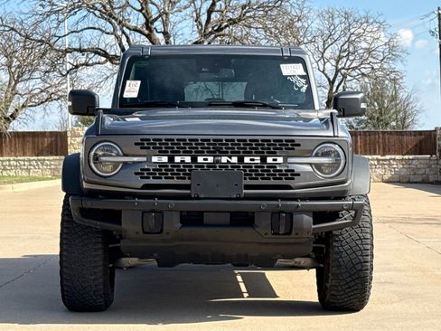 Used 2022 Ford Bronco Badlands w/ Sasquatch Package image 2