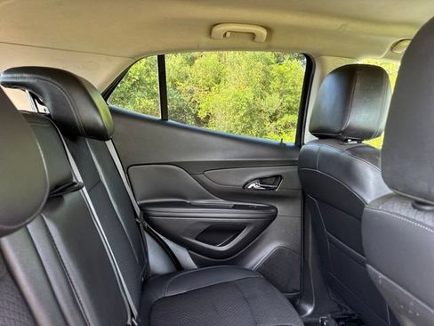 Used 2018 Buick Encore Preferred FWD image 23