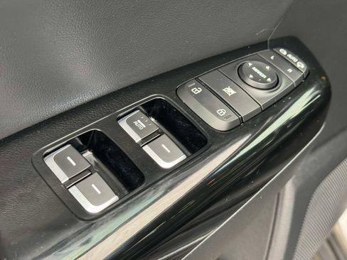 Used 2021 Kia Sportage EX AWD/4WD image 15