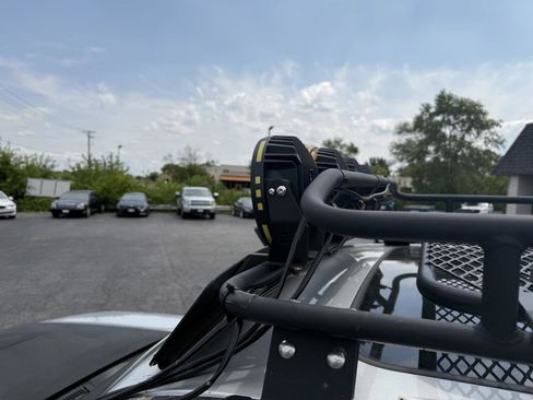 Used 2018 Toyota 4Runner TRD Off-Road Premium w/ TRD Performance Package image 19