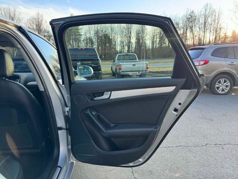 Used 2013 Audi A4 2.0T Premium image 15