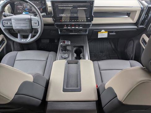 New 2026 GMC Hummer EV 4x4 Crew Cab w/ LPO, Dark Essentials Package image 15