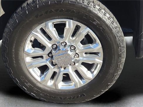 Used 2022 GMC Sierra 2500 Denali image 19