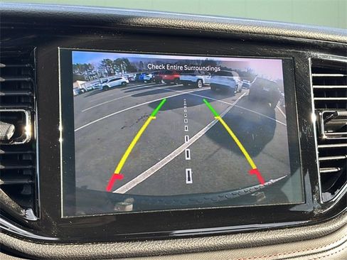 Used 2024 Dodge Durango GT image 32