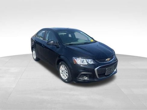 Certified 2020 Chevrolet Sonic LT w/ Convenience Package FWD image 7