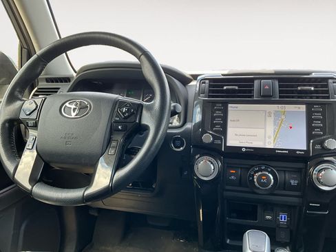 Used 2024 Toyota 4Runner TRD Off-Road Premium w/ Off Road Premium Plus Package AWD/4WD image 10