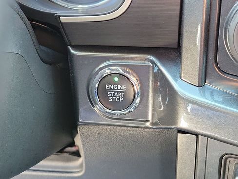 Used 2022 Ford F150 XLT w/ Equipment Group 302A High image 29