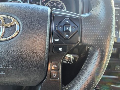 Certified 2020 Toyota 4Runner TRD Off-Road Premium w/ Moonroof Package image 22