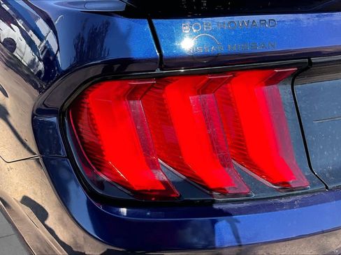 Used 2018 Ford Mustang GT RWD image 27