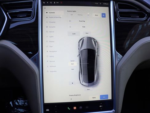 Used 2015 Tesla Model S 70D image 33