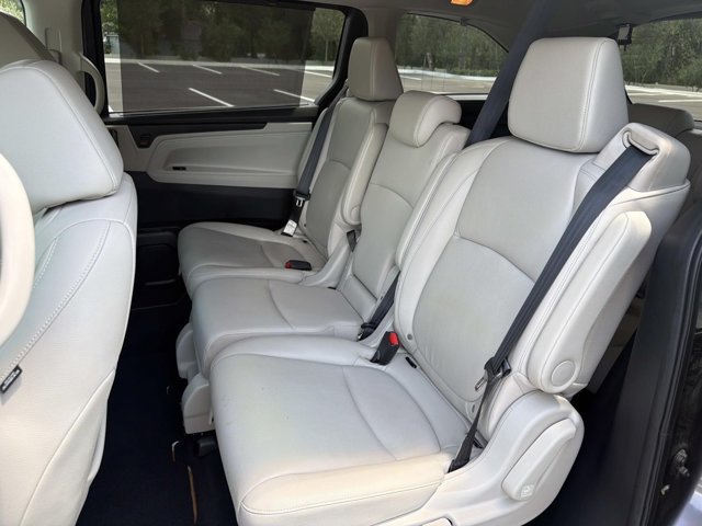 Used 2025 Honda Odyssey EX-L image 12