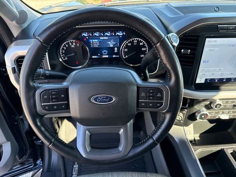 Used 2022 Ford F150 XLT w/ Equipment Group 302A High image 15