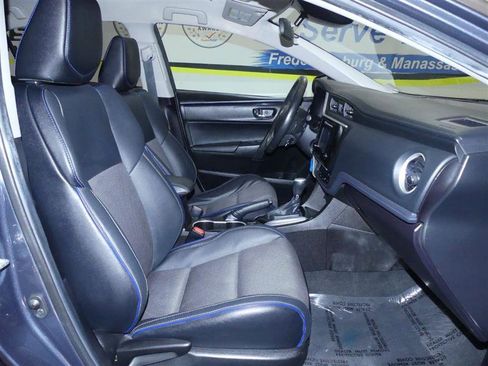 Used 2019 Toyota Corolla SE image 9