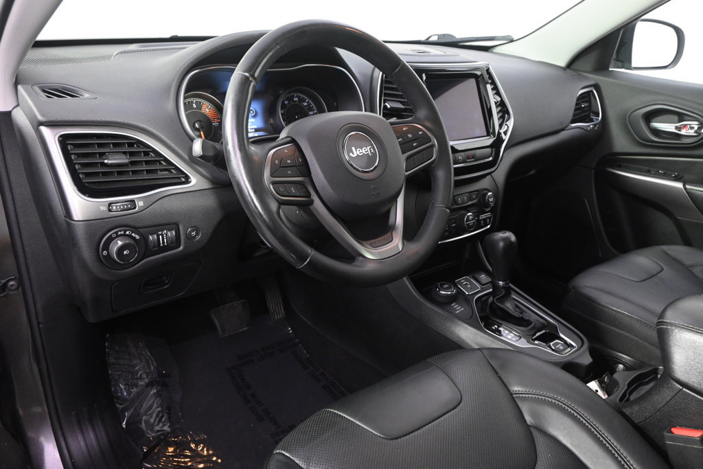 Used 2019 Jeep Cherokee Limited AWD/4WD image 11