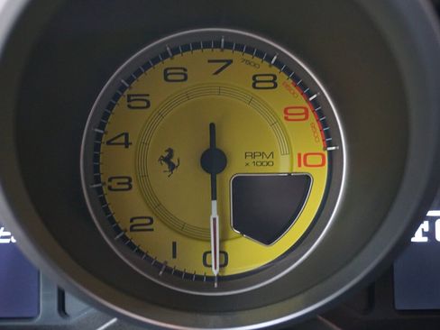 Used 2016 Ferrari F12 Berlinetta image 41