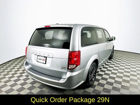 Certified 2019 Dodge Grand Caravan GT image 10