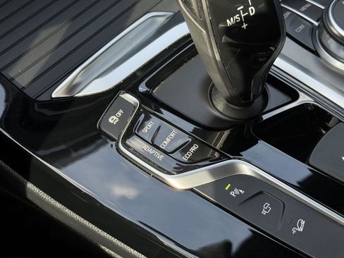 Used 2018 BMW X3 M40i image 23