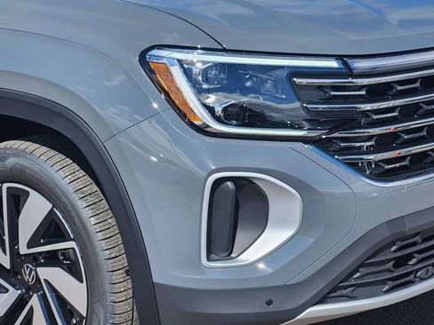 New 2026 Volkswagen Atlas SEL AWD/4WD image 28