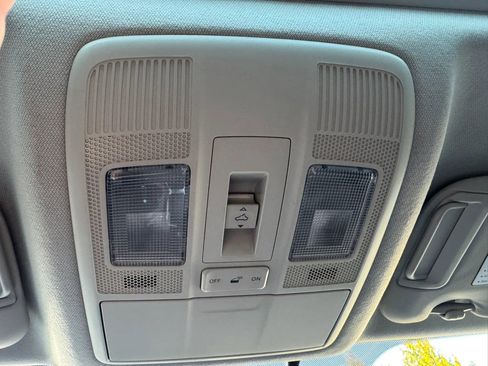 Used 2016 MAZDA MAZDA3 i Grand Touring FWD image 40