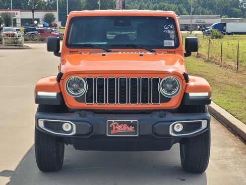 New 2025 Jeep Wrangler Sahara image 2