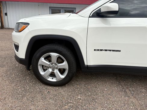 Used 2018 Jeep Compass Latitude w/ Popular Equipment Group image 5